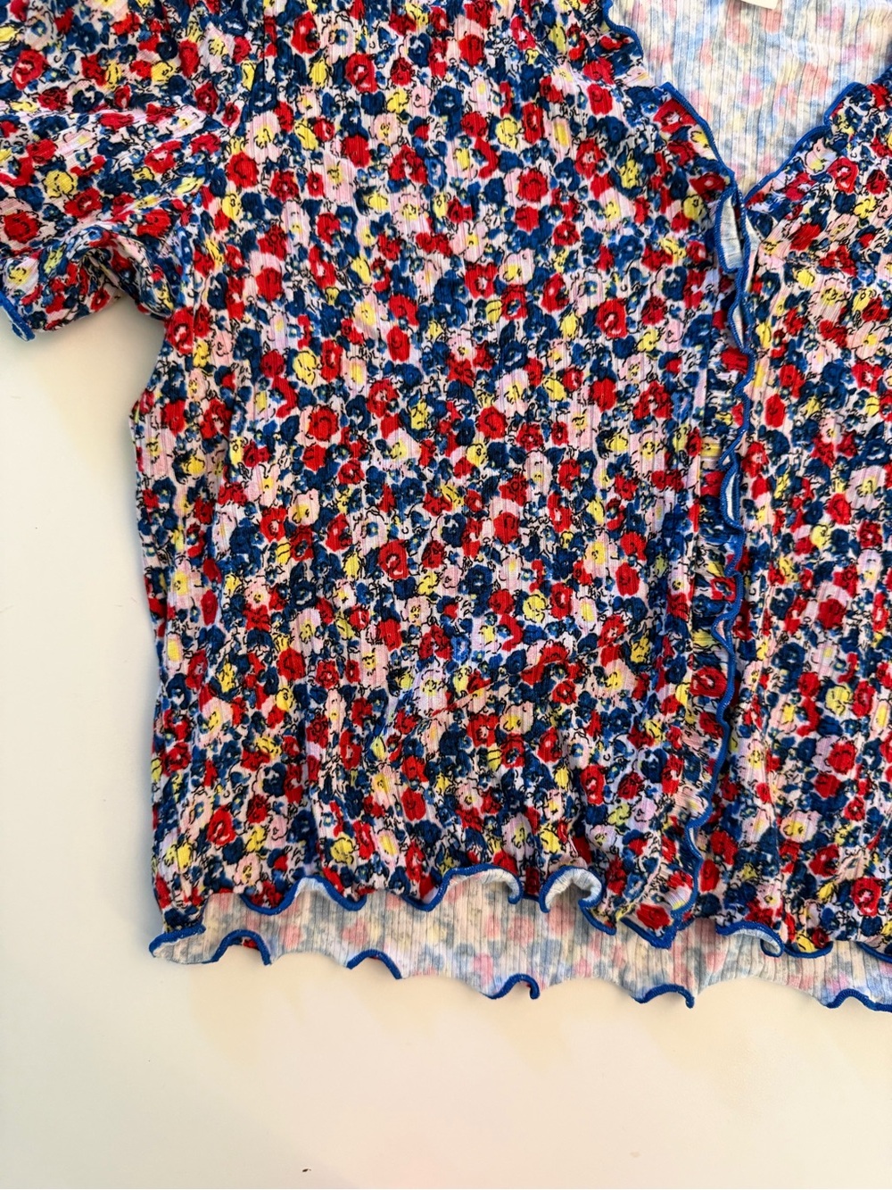 H&M Floral Ruffle-Trim Cropped Button Top - Blue/Red/Yellow - Picture 2 of 5